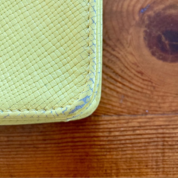 Longchamp Yellow Leather Flap Crossbody Bag Purse Crosshatched 8"W x 5"H x 1.5"D - Picture 15 of 16